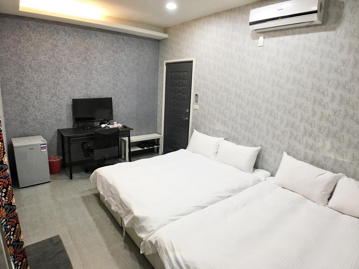 Appartement Fongchia Europe III à Taichung Extérieur photo